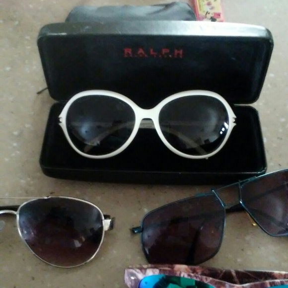 41 pair sunglasses - Picture 8 of 8